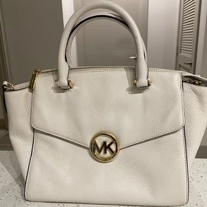Michael Kors Large Hudson Satchel Bag in Vanilla